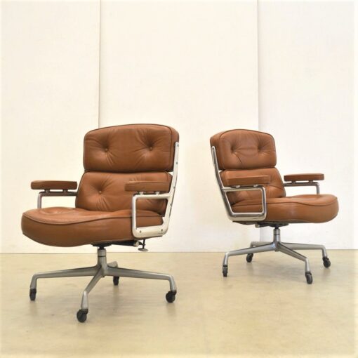 Eames Style ES104 Office Chair - High quality reproductions - 5 colours.