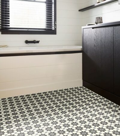 Retro Floral Grey Sheet Vinyl Flooring